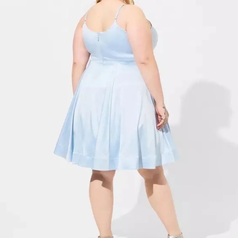Torrid Mini Satin Skater Dress In "Skyway" Blue- NWT- Size 24 - Picture 2 of 7